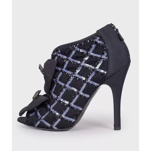 Chanel 09P Black Sequin Heels, Size 40 - Picture 1 of 7